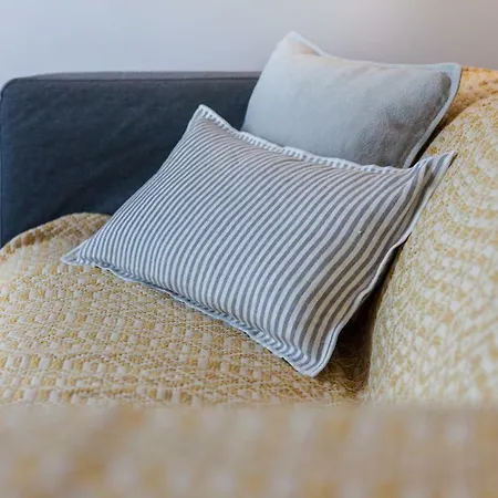 아파트 Typical Light Filled Graca W Ac, By Timecooler 리스본